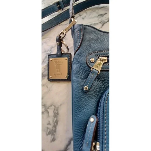Tignanello Purse Shoulder‎ Bag with Key Chain Blue Pockets - Picture 2 of 6